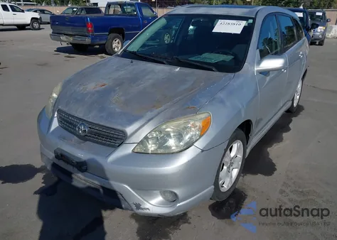 2005 Toyota Matrix Xr from USA, damaged, VIN 2T1KR32E35C391831